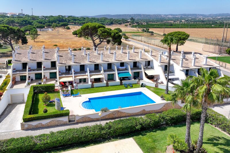 House V2 Açoteias Albufeira - garage, balcony, balconies, swimming pool, private condominium, terrace