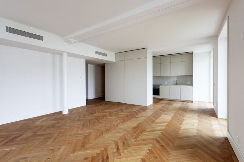 Apartamento novo T3 Beato Lisboa - varanda, ar condicionado, lugar de garagem, jardim