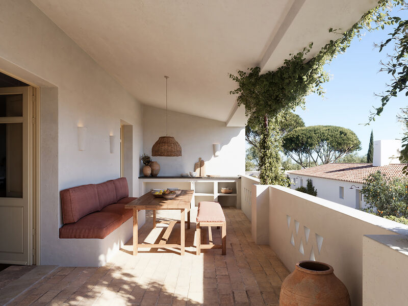 House 3 bedrooms Melides Grândola - private condominium, balcony, gardens, swimming pool