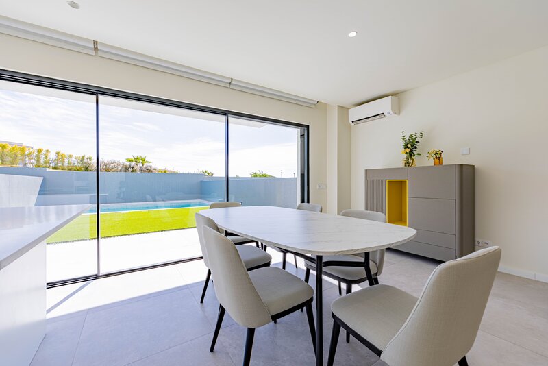 House 4 bedrooms Modern townhouse Montenegro Faro - air conditioning, terrace, underfloor heating, garden, equipped kitchen, solar panels, sea view, swimming pool