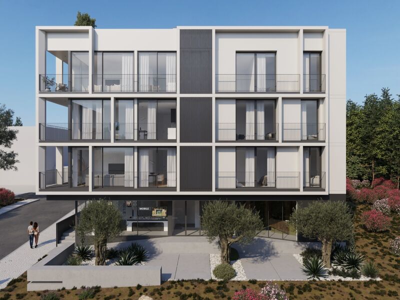 Escritório novo Centro Almancil Loulé - arrecadação, varandas