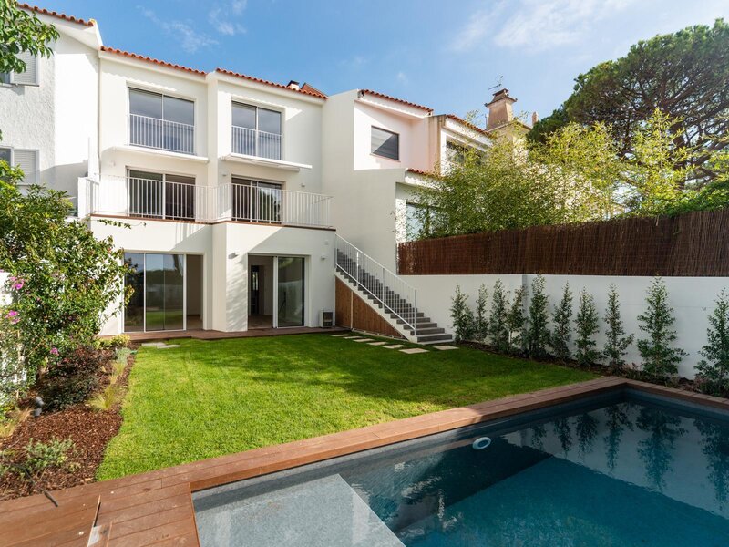 Huis V4+1 nieuw Monte Estoril Cascais - tuin, zwembad, terrasen, veel daglicht, zeezicht