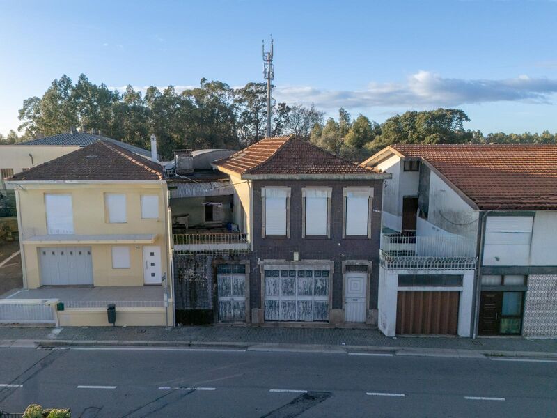 Kerrostalo kunnostaa Centro Milheirós Maia - terassit, terassi