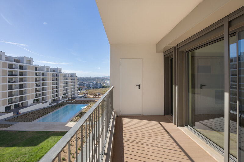 Apartamento Moderno T4 Loures - aire acondicionado, balcones, garaje, piscina, comunidad de propietarios