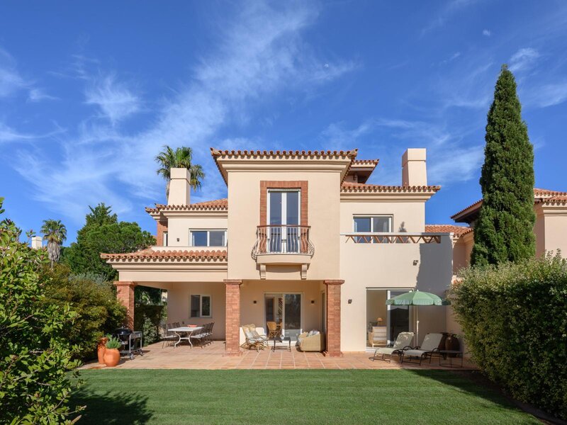 House 3 bedrooms Sesmarias Vila Nova de Cacela Vila Real de Santo António - store room, terraces, tennis court, swimming pool, gardens