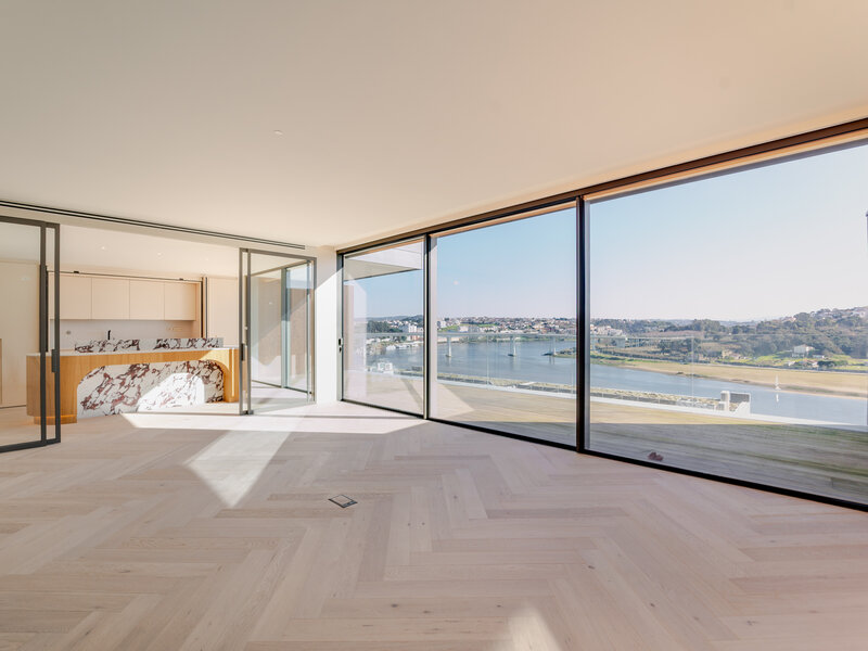 квартира двухуровневый T4+1 Freixo Campanhã Porto - террасы, балконы, бассейн, закрытый жилой комплекс, теннисный корт, зеленые зоны, сады