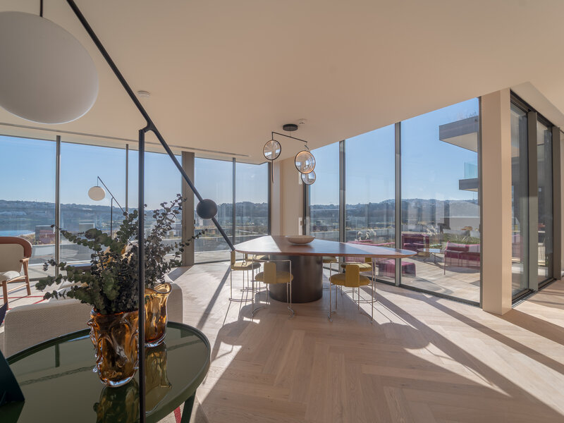дом V3 Freixo Campanhã Porto - теннисный корт, закрытый жилой комплекс, террасы, бассейн, балконы, зеленые зоны, сады