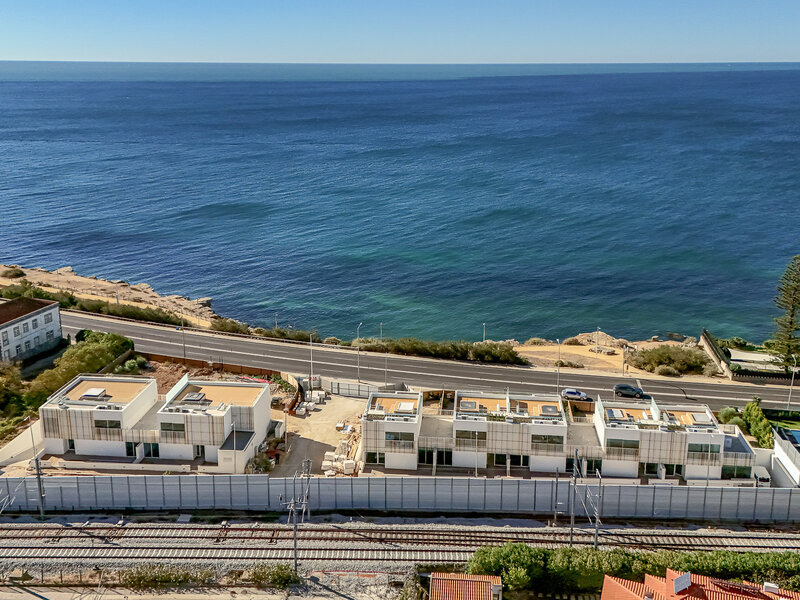 House 4 bedrooms Estoril Cascais - garden, garage, terraces