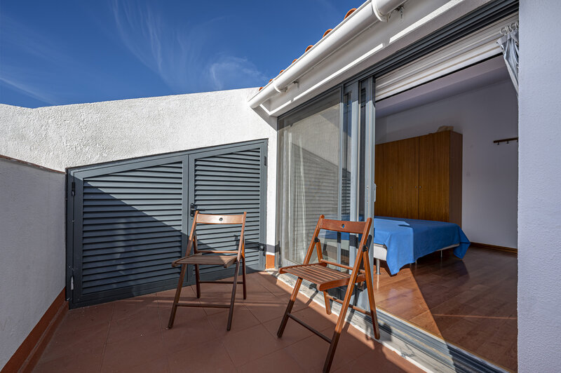 Apartamento T1 Santa Maria do Castelo Alcácer do Sal - garaje, piscina, aparcamiento, zonas verdes, trastero, chimenea