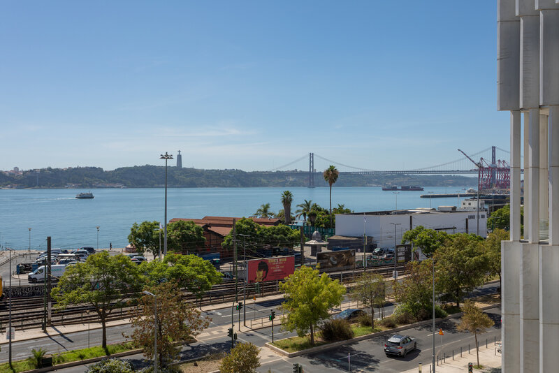Apartamento T3 com varanda e vista sobre o rio, no Promenade, Santos