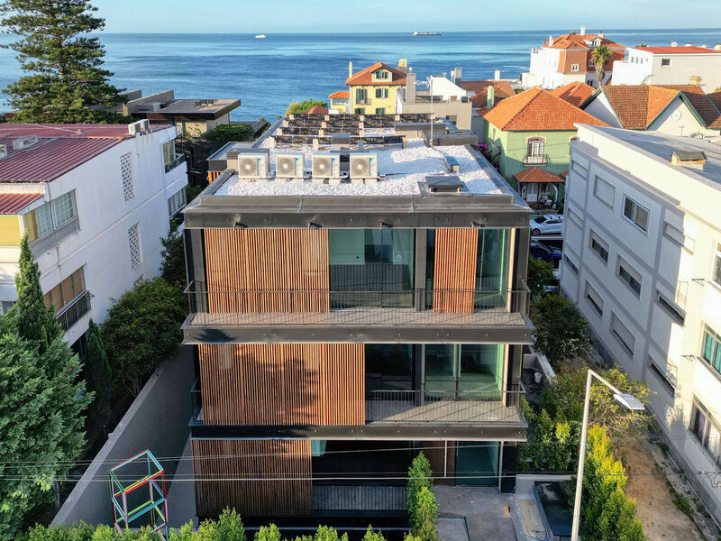 Apartamento T3 Estoril Cascais - zonas verdes, jardins, arrecadação, isolamento acústico, garagem