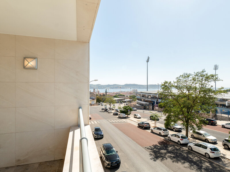 квартира T3 Belém Santa Maria de Belém Lisboa - голландская печь, балкон, гараж, тихий район, камин, вид на реку