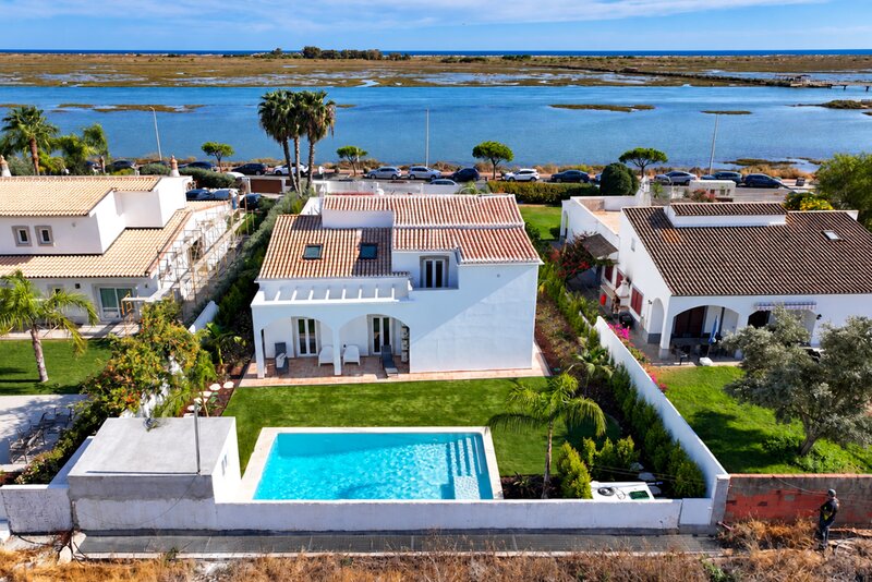 House Refurbished 5 bedrooms Santa Luzia Tavira - sauna, swimming pool, garden, terraces