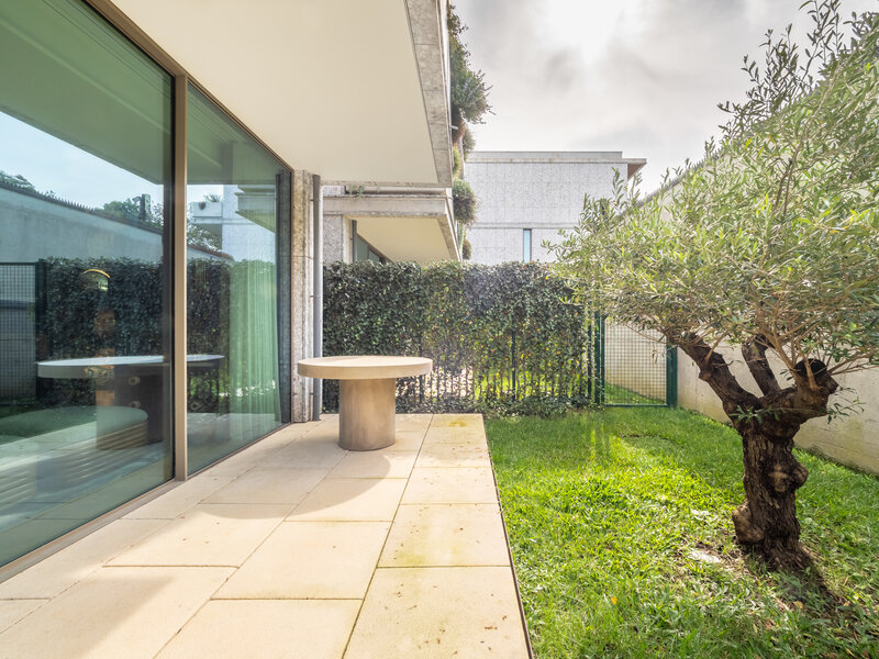 Andar Moradia T3 com jardim, em condomínio de luxo em Nevogilde