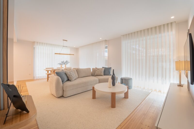 Apartamento T3 com varanda, em Vila Nova de Gaia