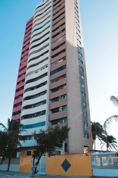 Apartment T2 Praia do Futuro II Fortaleza - swimming pool, balcony, garage, sea view