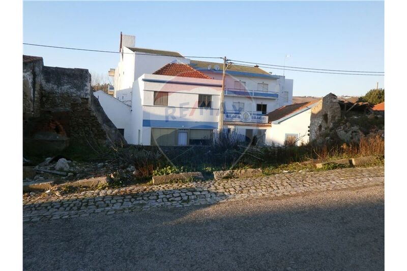 Terreno com 171m2 Vimeiro Lourinhã para venda - bons acessos