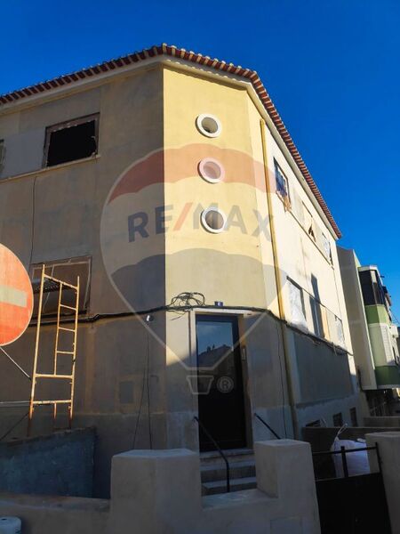 Apartamento T1 Remodelado Alfragide Amadora para vender - cozinha equipada