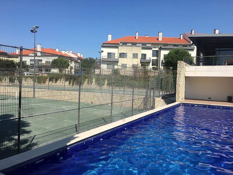 Apartamento T2 Alcabideche Cascais - ténis, condomínio fechado, piscina
