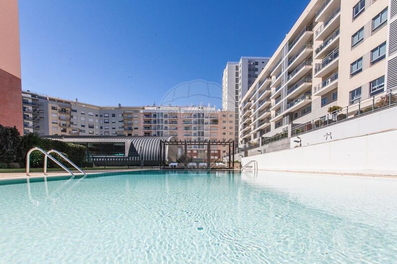 апартаменты T2 Alvalade Lisboa - система кондиционирования, детская площадка, тенис, двойные стекла, бассейн, гараж