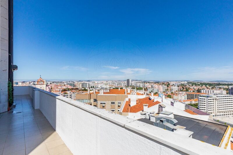 Apartamento T5 de luxo em excelente estado Areeiro Lisboa - 4º andar, arrecadação, garagem, terraço