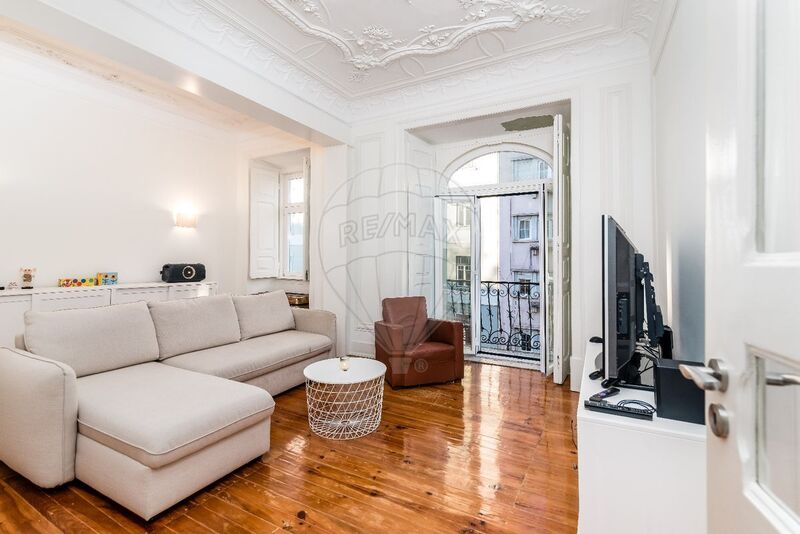 Apartment Modern in the center T4 Arroios Lisboa - balcony, great location