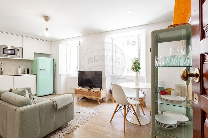 Studio Modern T1 Santo António Lisboa - möbliert, ausgestattet