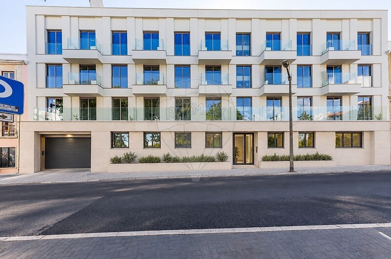 Apartamento T1 Moderno no centro São Vicente Lisboa - jardim, arrecadação, ar condicionado, piscina, varandas, condomínio privado