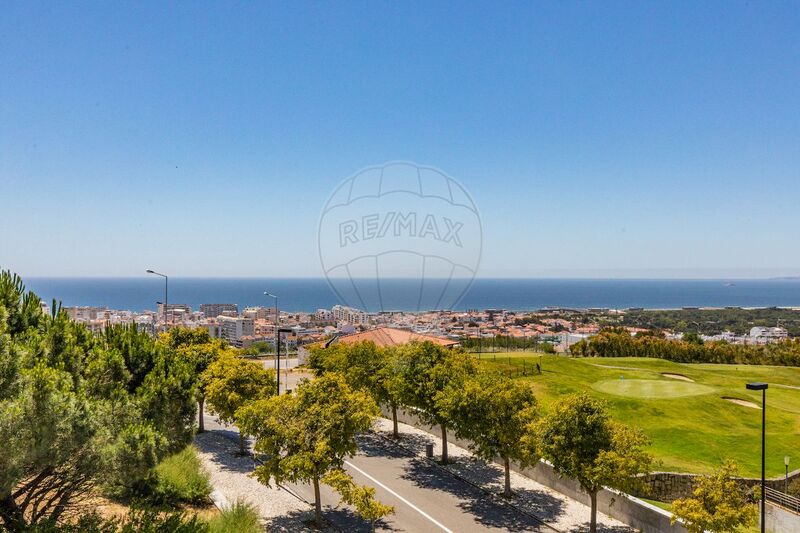 Apartment T4 Almada