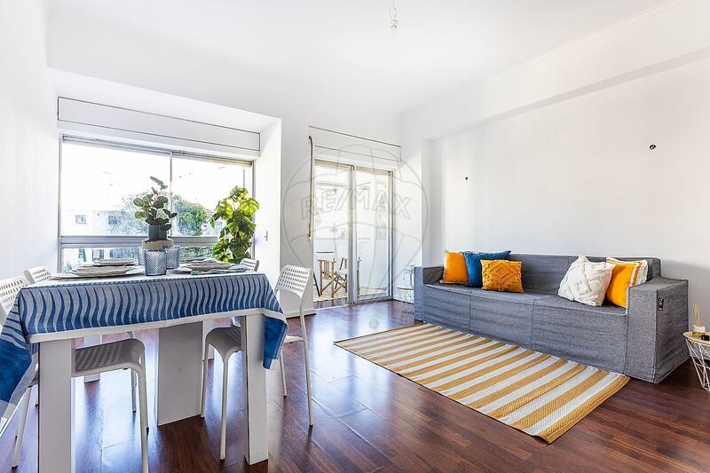 Wohnung T1 Campolide Lisboa
