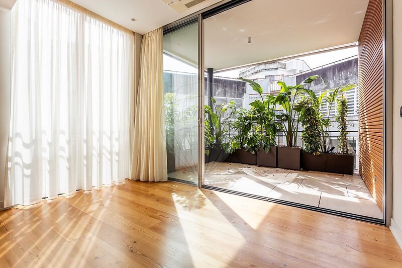 Apartamento T4 no centro Avenidas Novas Lisboa - terraço