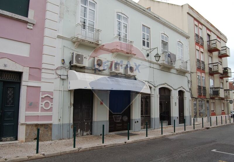 Building in the center Vila Franca de Xira