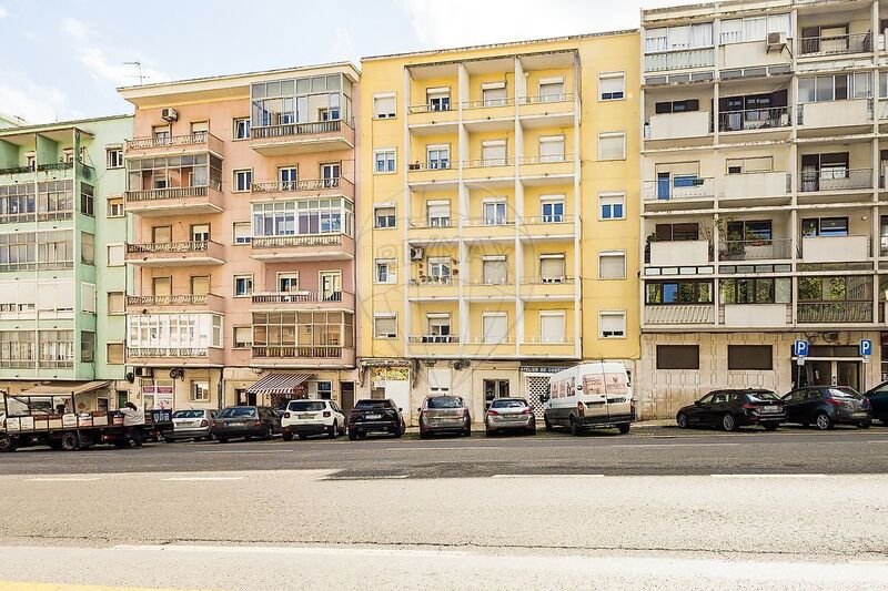 Apartment T3 well located Penha de França Lisboa - gardens, balcony, balconies