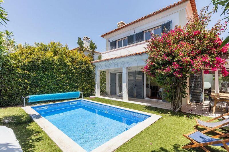 House 1 bedrooms Modern Alcabideche Cascais - green areas, gated community, central heating, air conditioning, garden, store room, fireplace, swimming pool