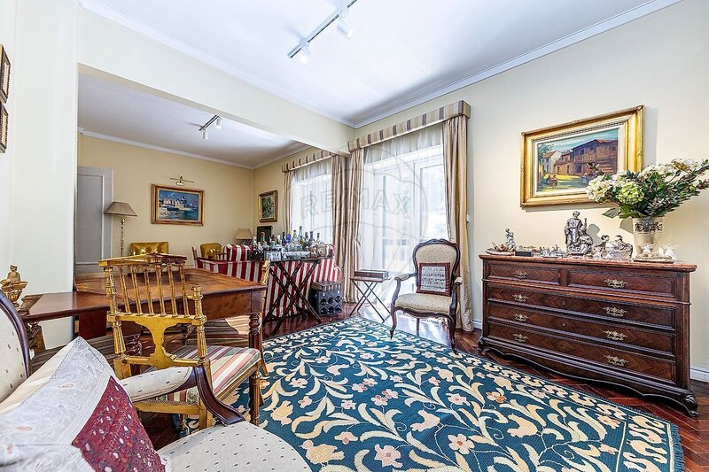 Apartamento em excelente estado T3 Avenidas Novas Lisboa - varanda, 1º andar