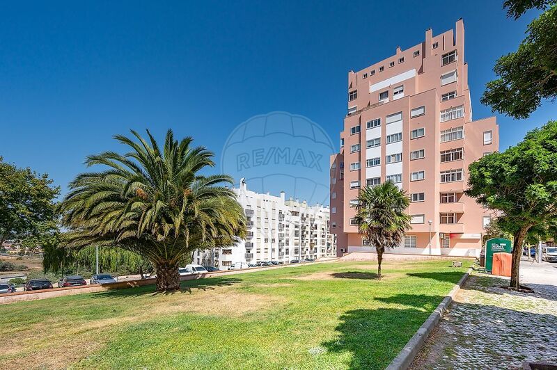 Apartamento T2 Rio de Mouro Sintra - varanda, excelente localização, mobilado