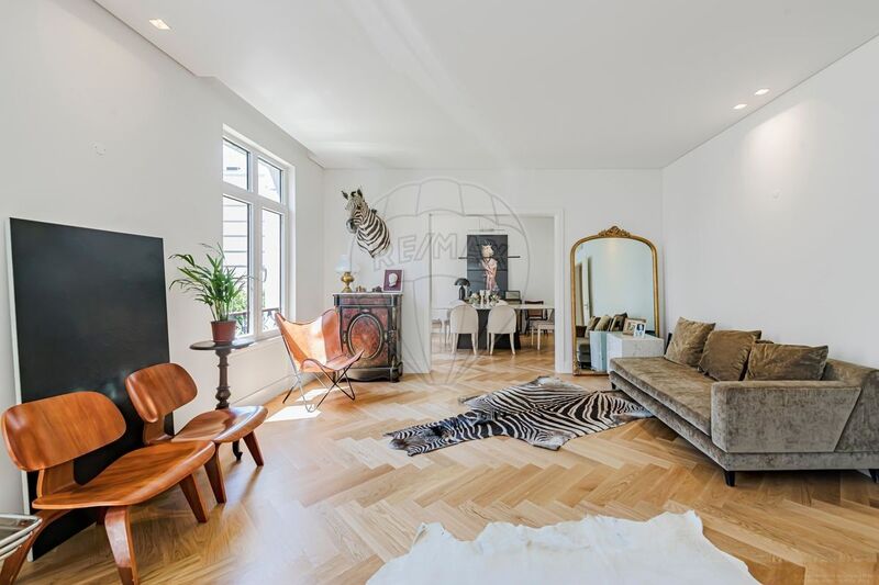 Apartment T5 in the center Santo António Lisboa - store room, barbecue, garden, double glazing, air conditioning