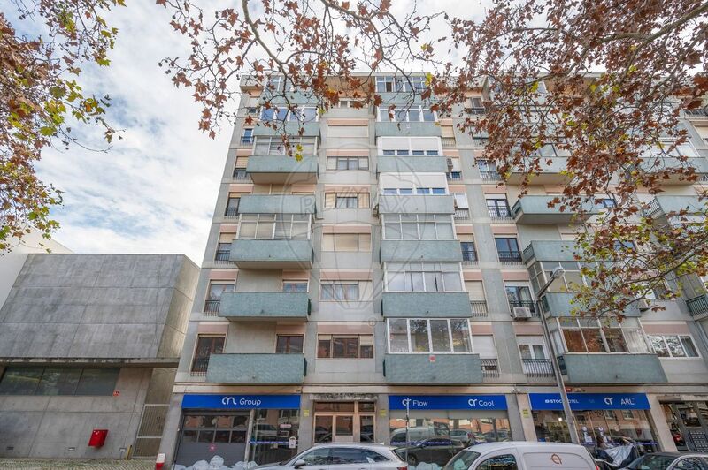 Apartamento T4 Alvalade Lisboa - 1º andar, terraço