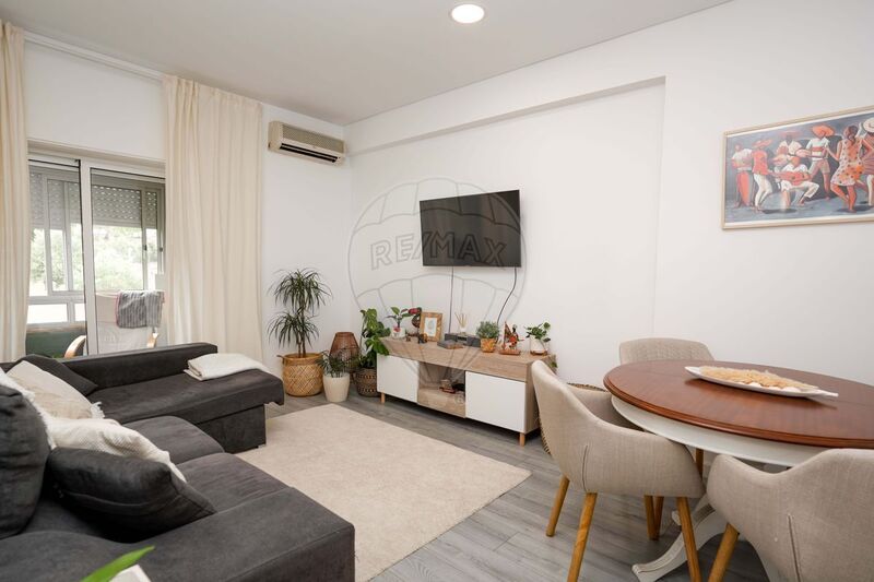 Apartment 2 bedrooms Vila Franca de Xira - thermal insulation, air conditioning, balconies, balcony