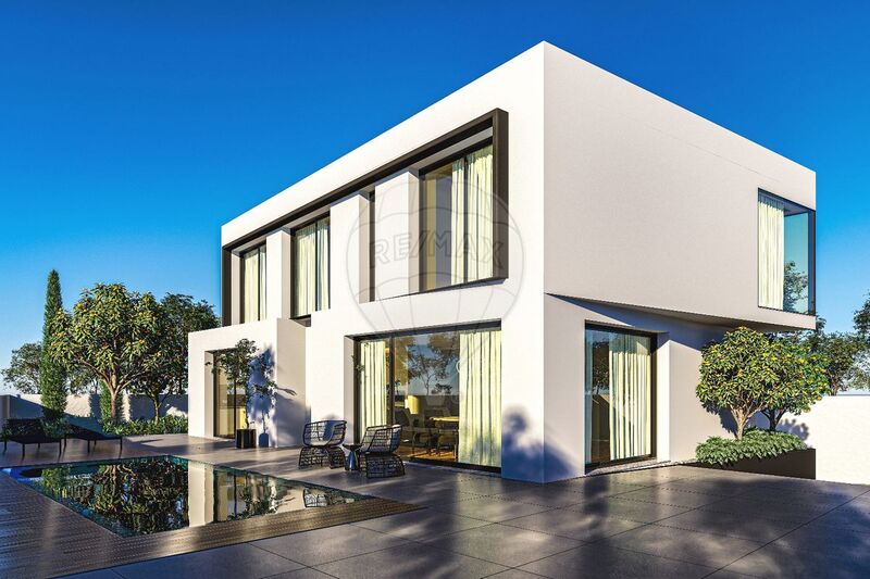 House V4 neues Torres Vedras - excellent location, garage, green areas, garden, swimming pool