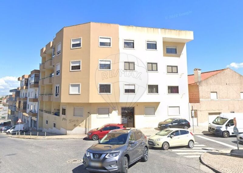 Apartment T3 Vila Franca de Xira - air conditioning, fireplace, equipped, store room, swimming pool