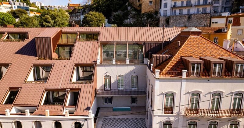 Apartamento T1 Estrela Lisboa - cozinha equipada, jardim, arrecadação, garagem, ar condicionado