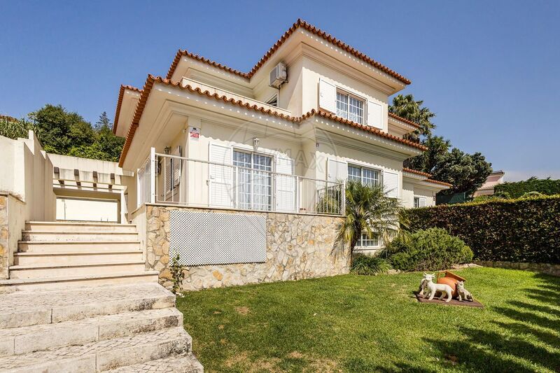 House Semidetached 4 bedrooms Sintra - barbecue, fireplace, garden, swimming pool, garage, green areas, balcony, balconies, tennis court
