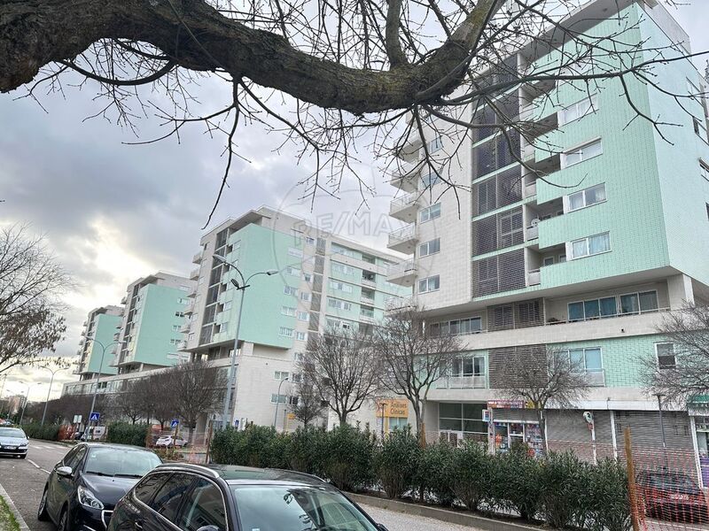 Apartment excellent condition T1 Santa Clara Lisboa - furnished, garage, 4th floor