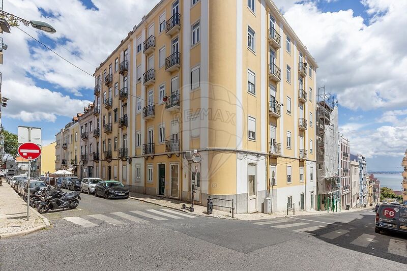 Apartment 3 bedrooms Refurbished São Vicente de Fora Lisboa - furnished