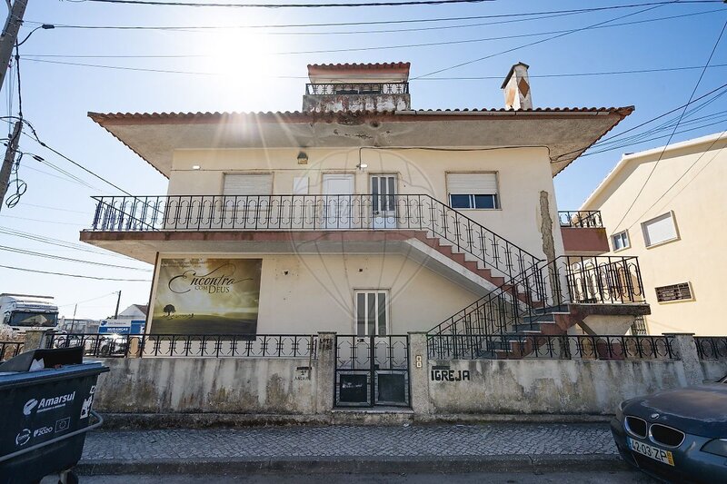 Omakotitalo V4 Quinta do Conde Sesimbra