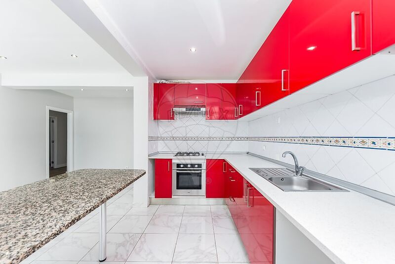 Apartment Modern T2 Sintra