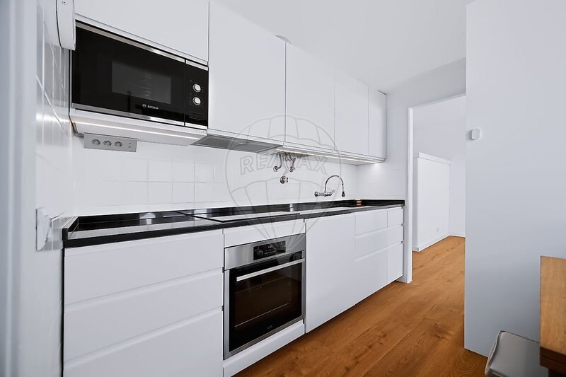 Apartamento T1 para arrendar em Carcavelos e Parede, Cascais RE/MAX Portugal