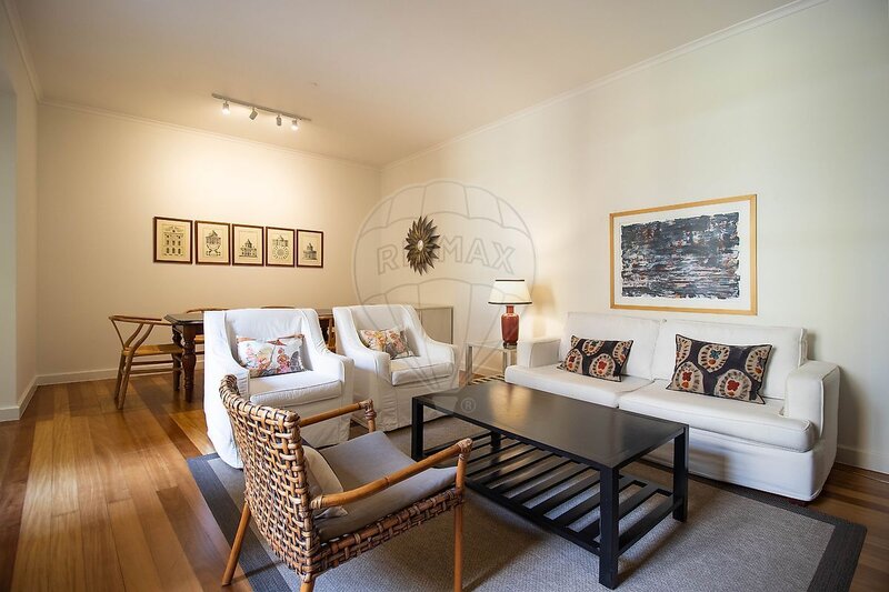 Apartamento T2 Santa Maria Maior Lisboa - jardim, terraço, mobilado