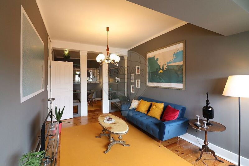 Apartamento Renovado T3 Campo de Ourique Lisboa - mobilado, equipado